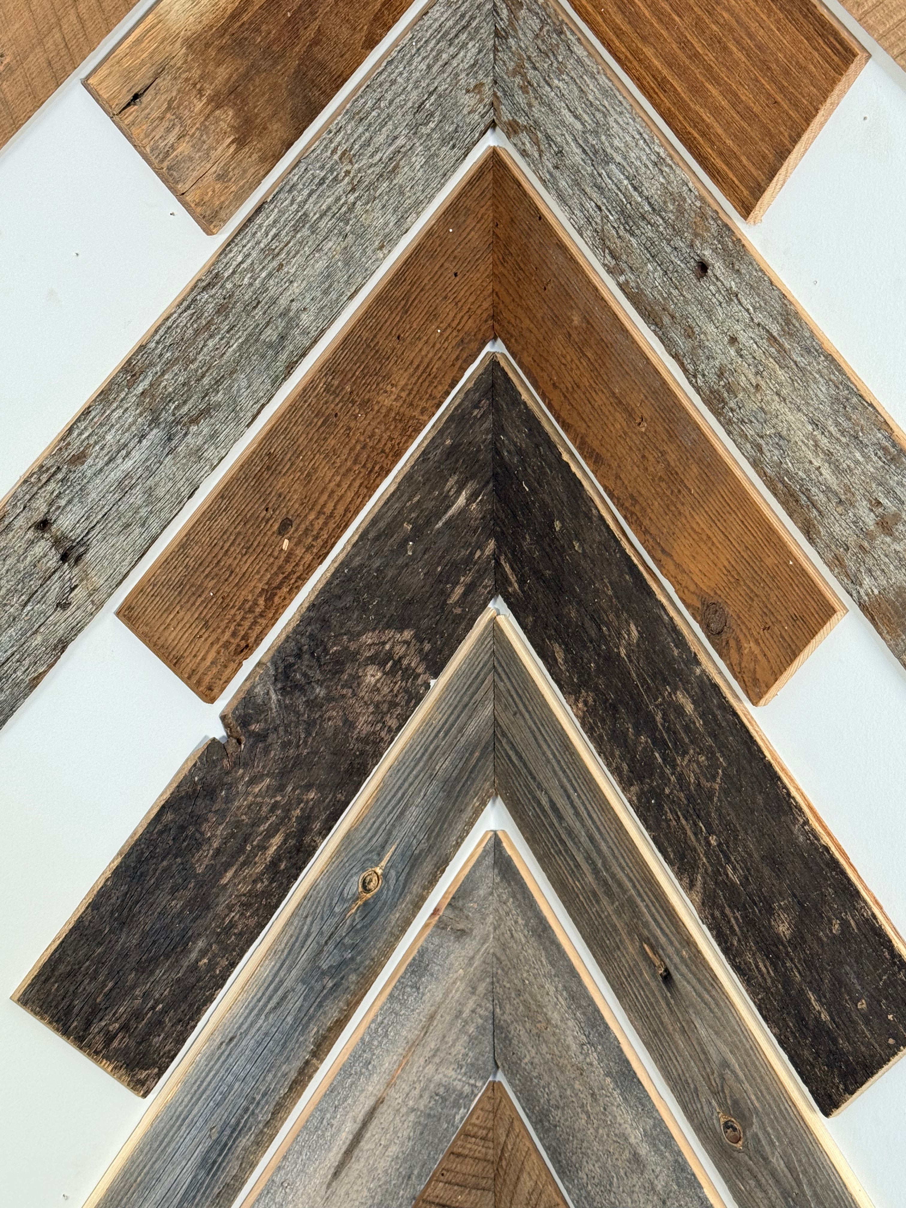 Authentic American Barn Wood Bundle (10 sq. ft., maximum length 36")