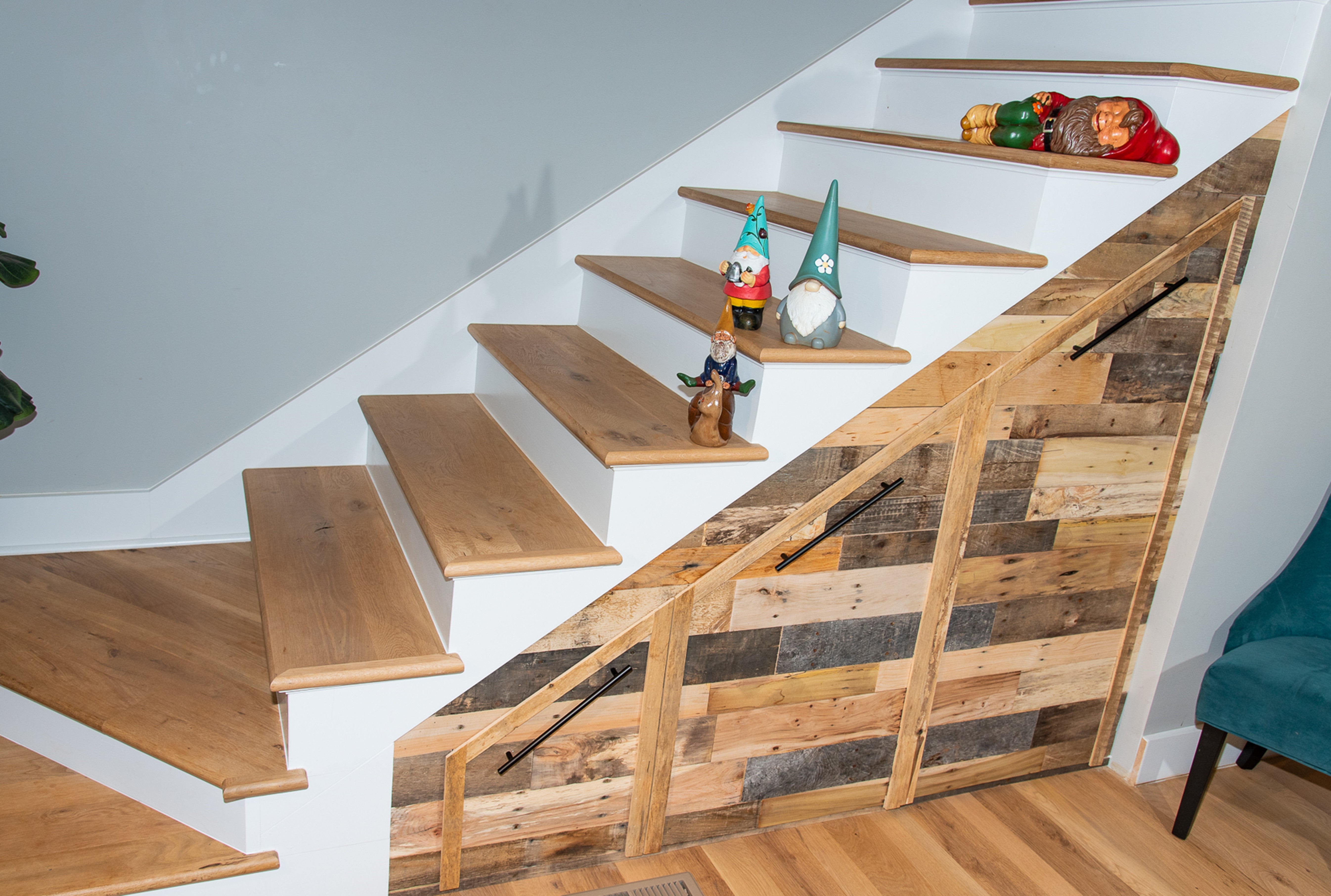 Reclaimed Antique Wood Bundle (11 sq. ft.)