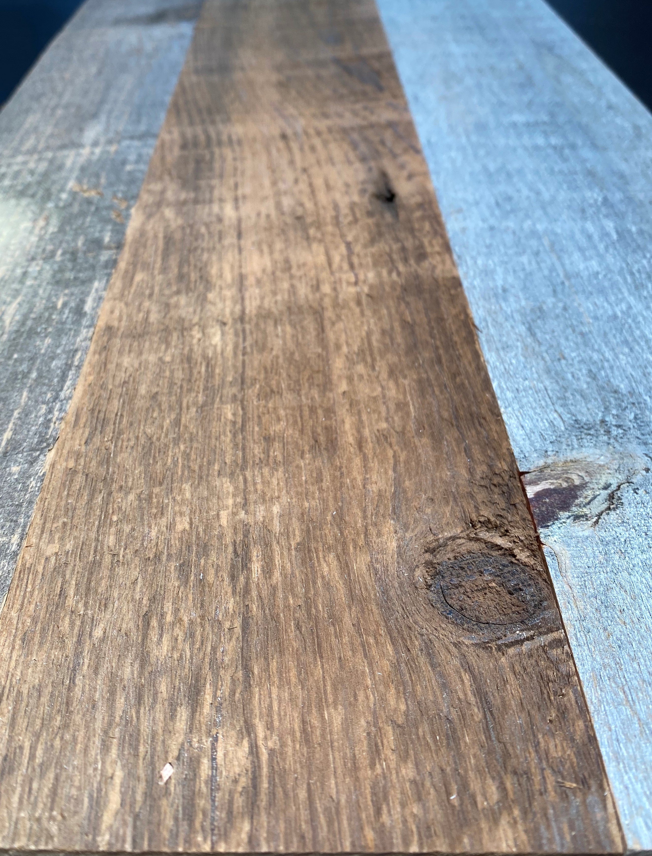 Reclaimed vinage barn wood example planks.