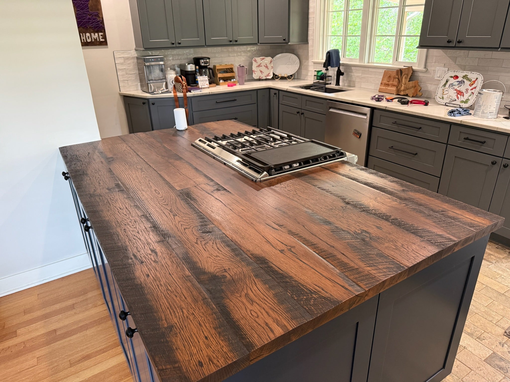 Summer Kitchen Upgrades Using Reclaimed Wood