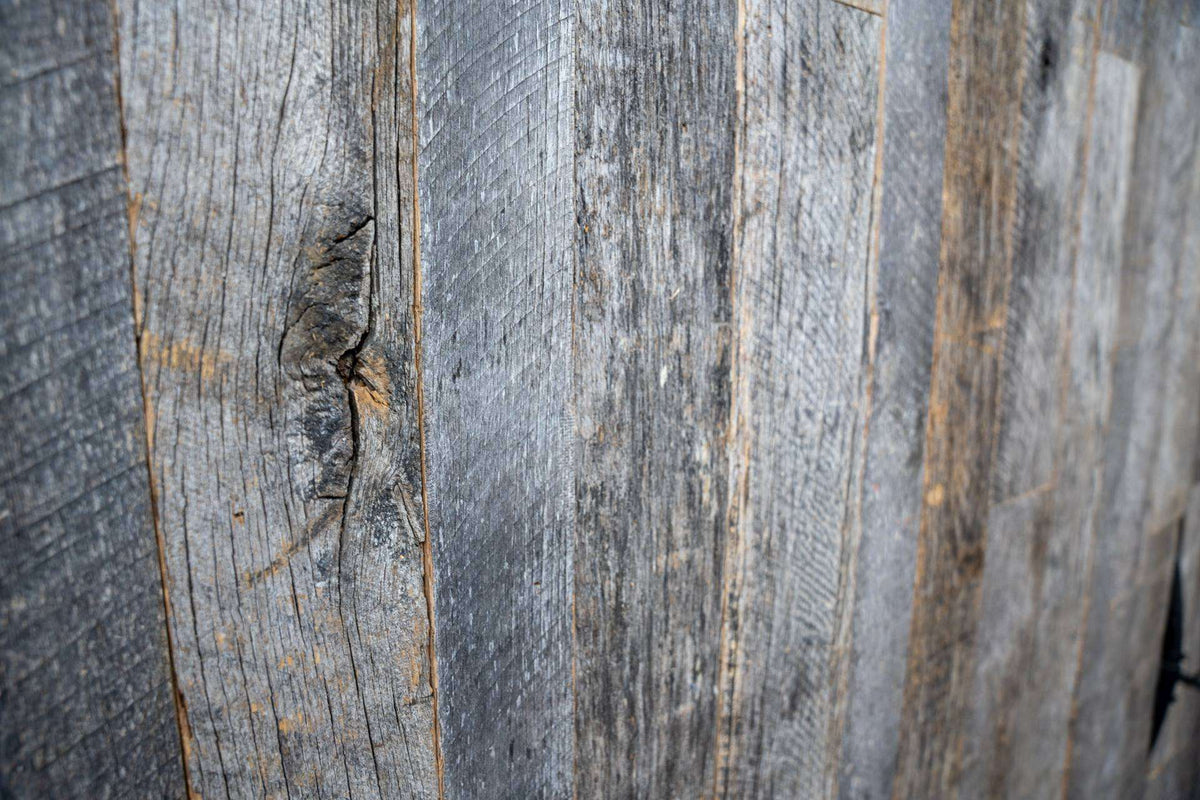 Thoroughbred Wood - Weathered Gray