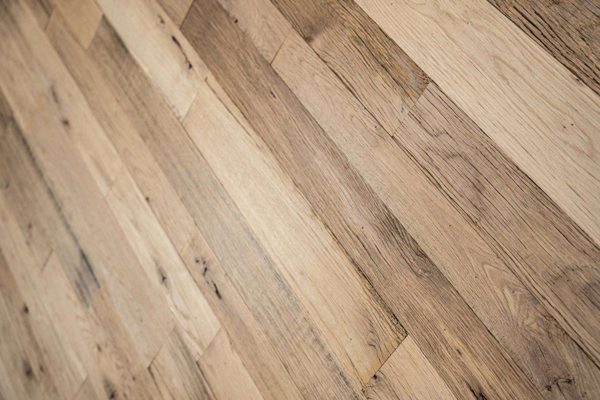 Thoroughbred Wood - Clean Face Oak